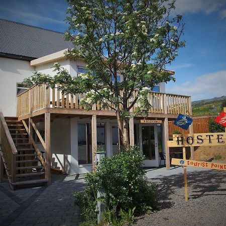 Husavik Hostel エクステリア 写真