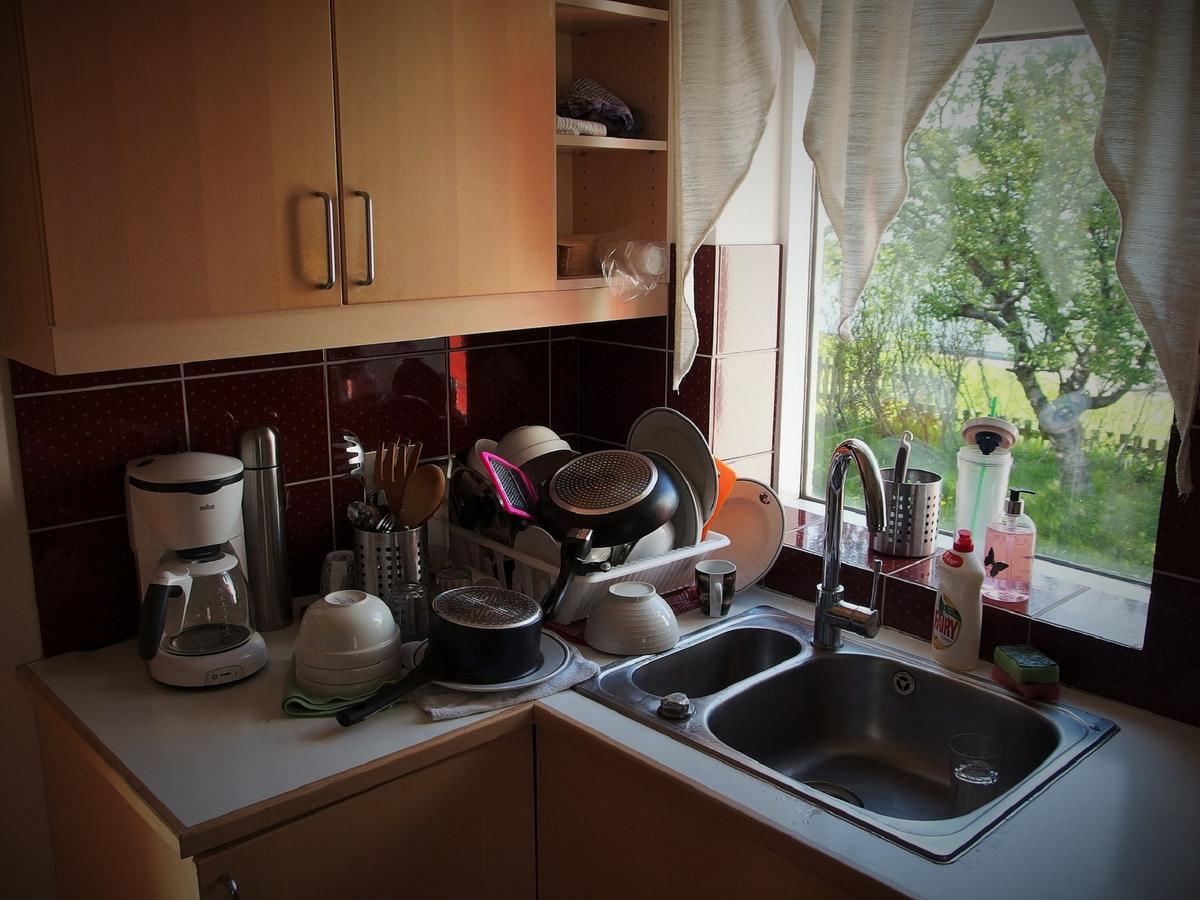 Husavik Hostel エクステリア 写真