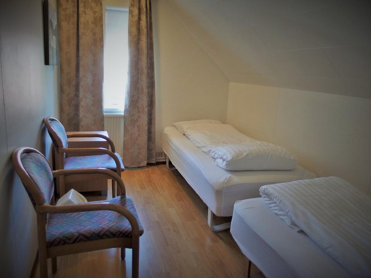 Husavik Hostel エクステリア 写真